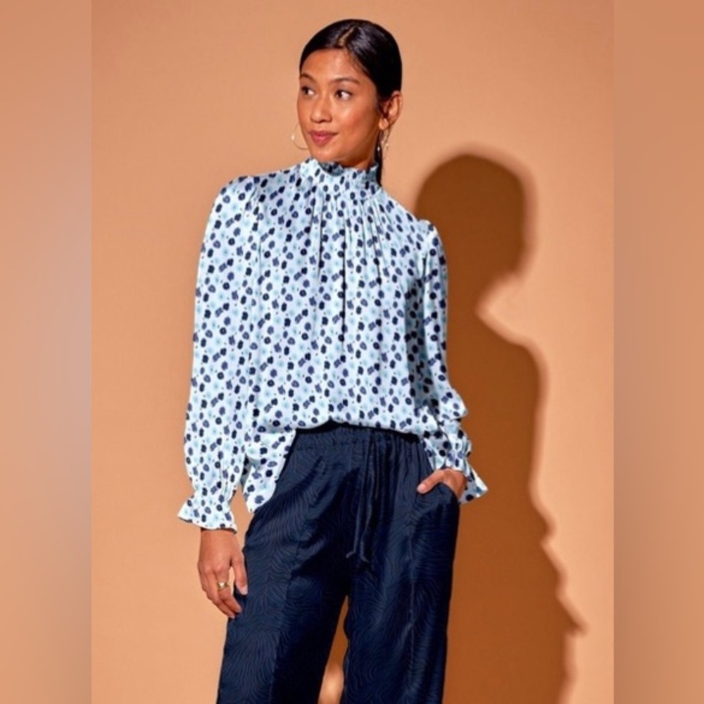 Tucker NYC I Stella Top I Sapphire Poppies